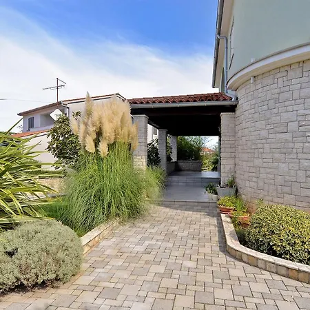 House Jelena 440 Villa *